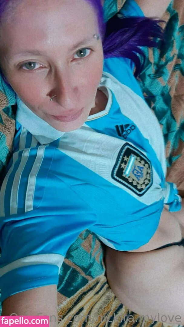 nickitamylove Onlyfans Photo Gallery 