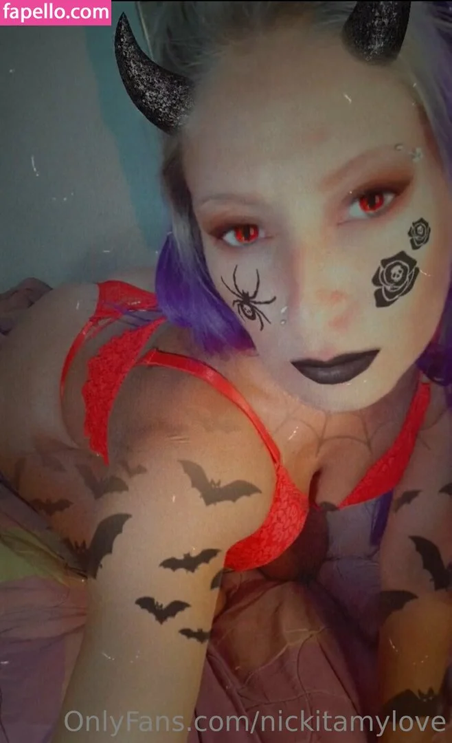 nickitamylove Onlyfans Photo Gallery 