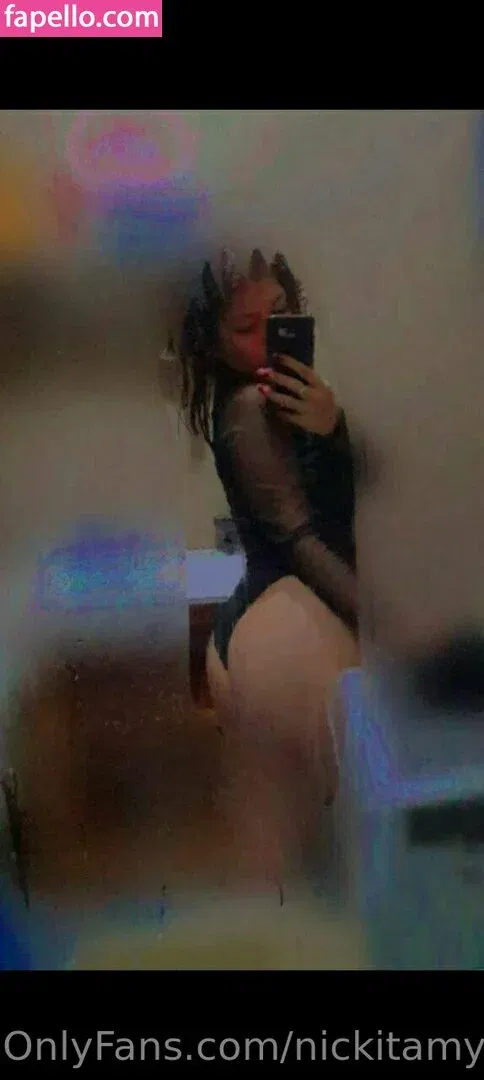 nickitamylove Onlyfans Photo Gallery 