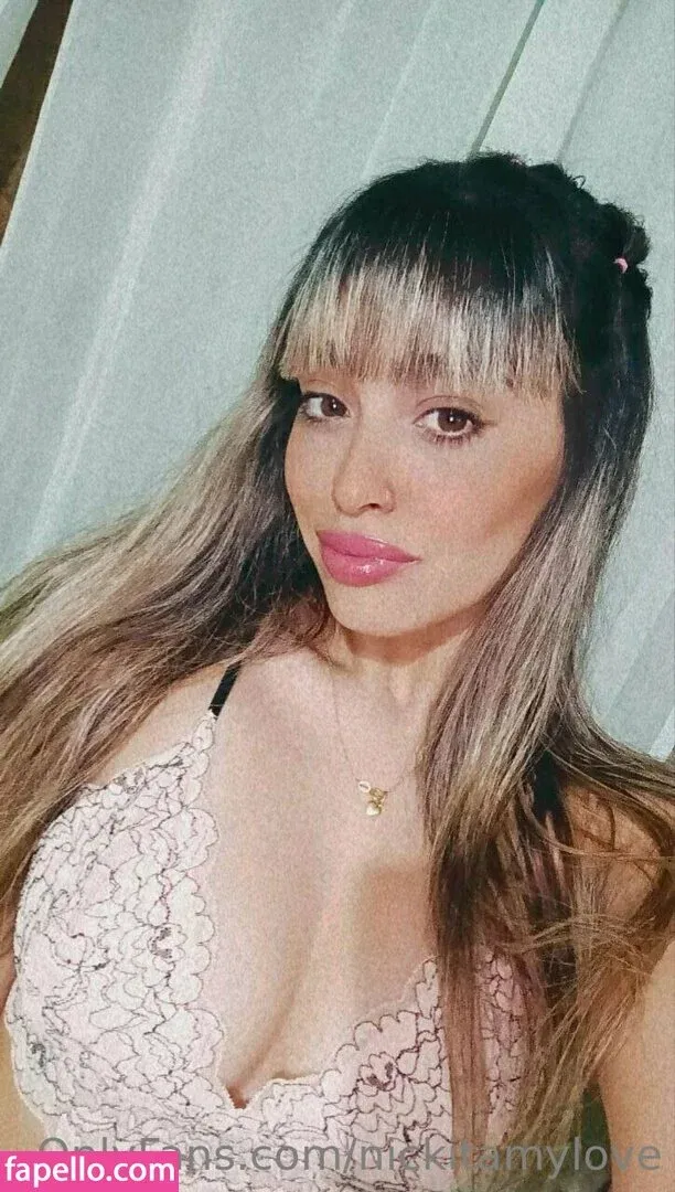 nickitamylove Onlyfans Photo Gallery 