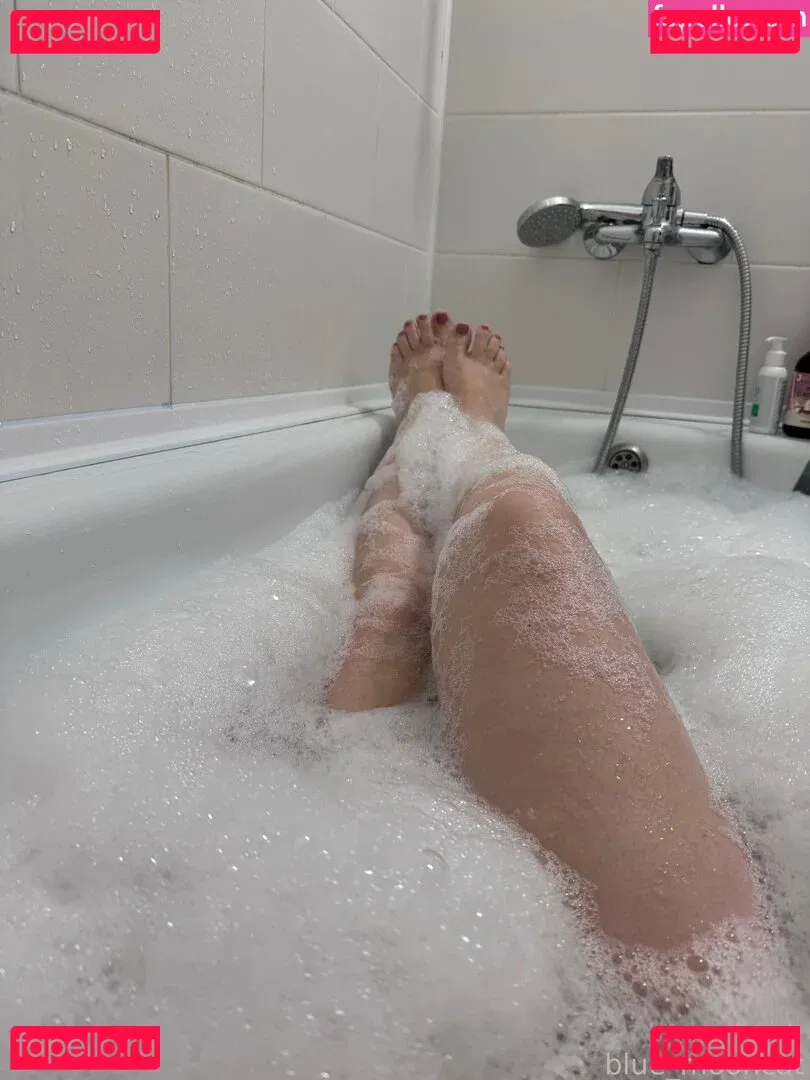 Blue_Mooncat Onlyfans Photo Gallery 