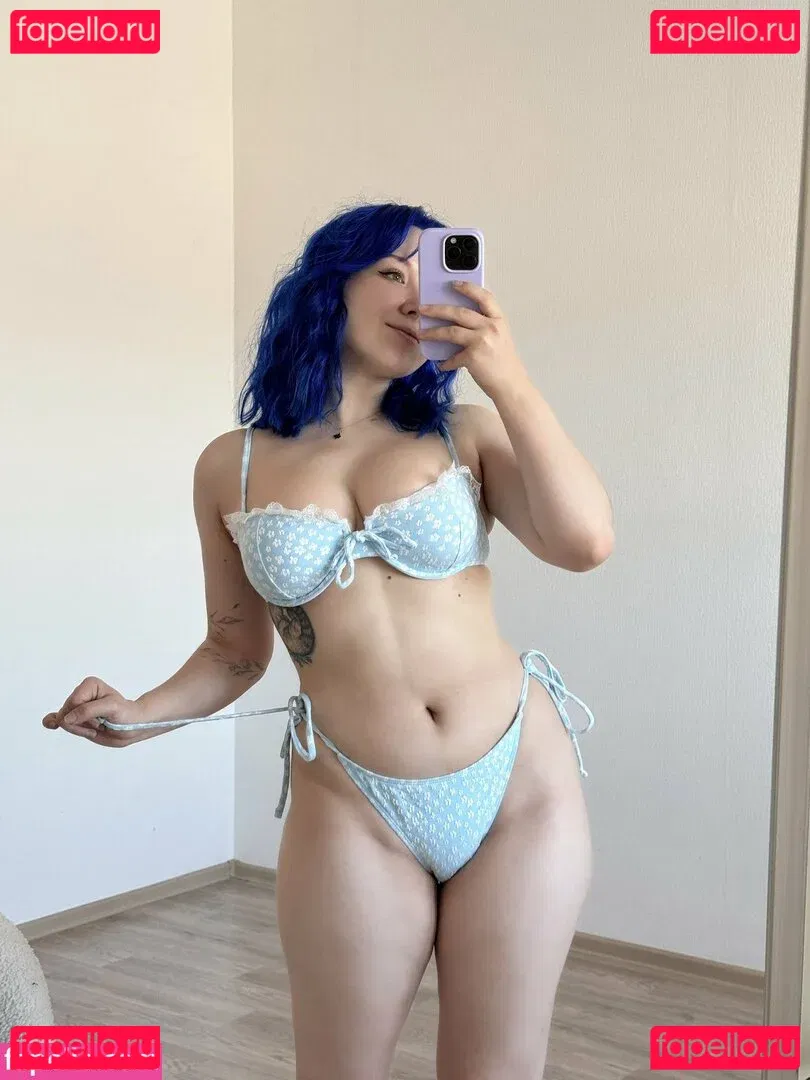 Blue_Mooncat Onlyfans Photo Gallery 