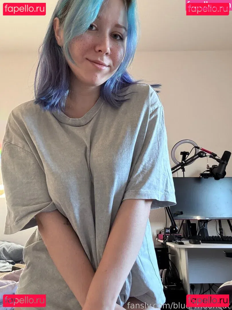 Blue_Mooncat Onlyfans Photo Gallery 