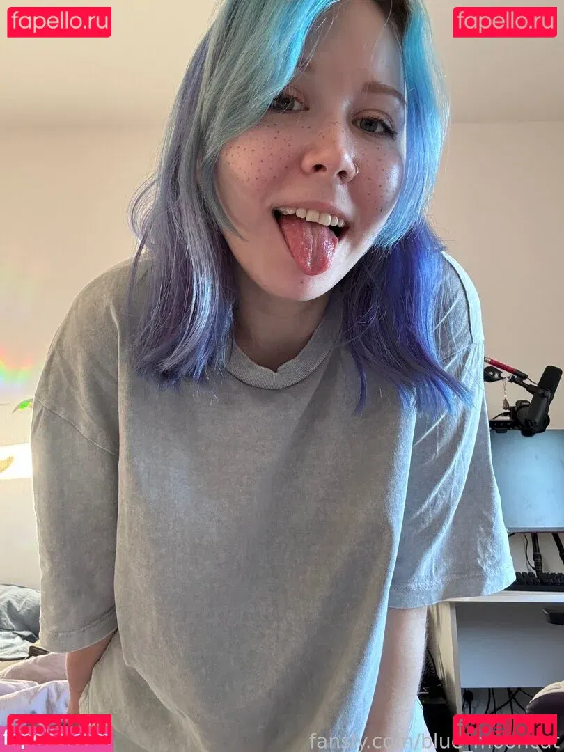 Blue_Mooncat Onlyfans Photo Gallery 