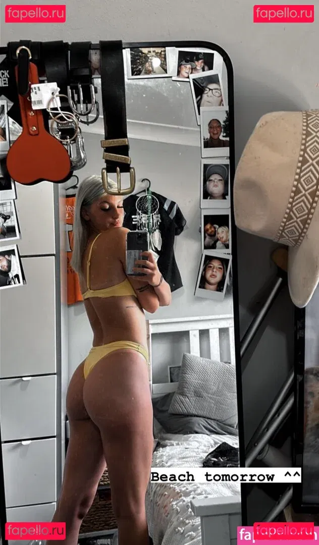 auntybre Onlyfans Photo Gallery 