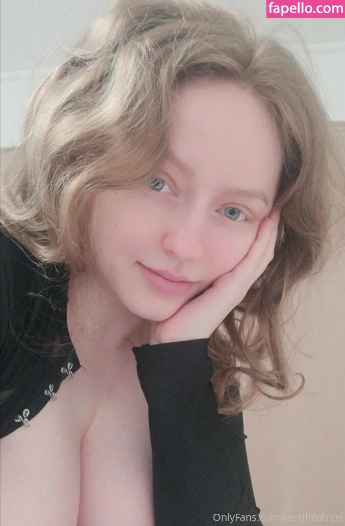 certifiedhips Onlyfans Photo Gallery 