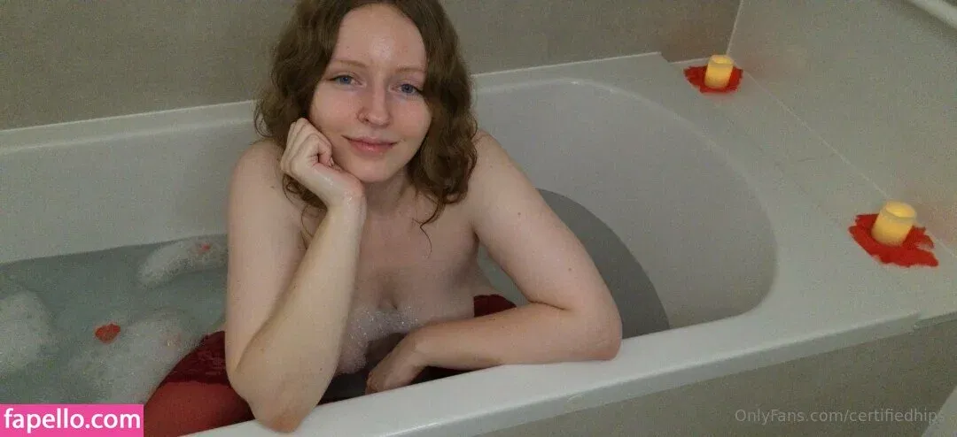 certifiedhips Onlyfans Photo Gallery 