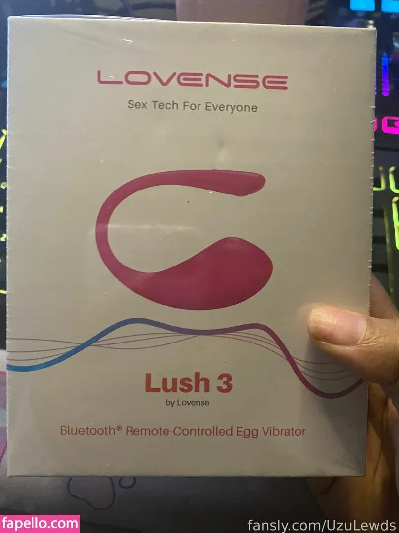 UzuLewds Onlyfans Photo Gallery 