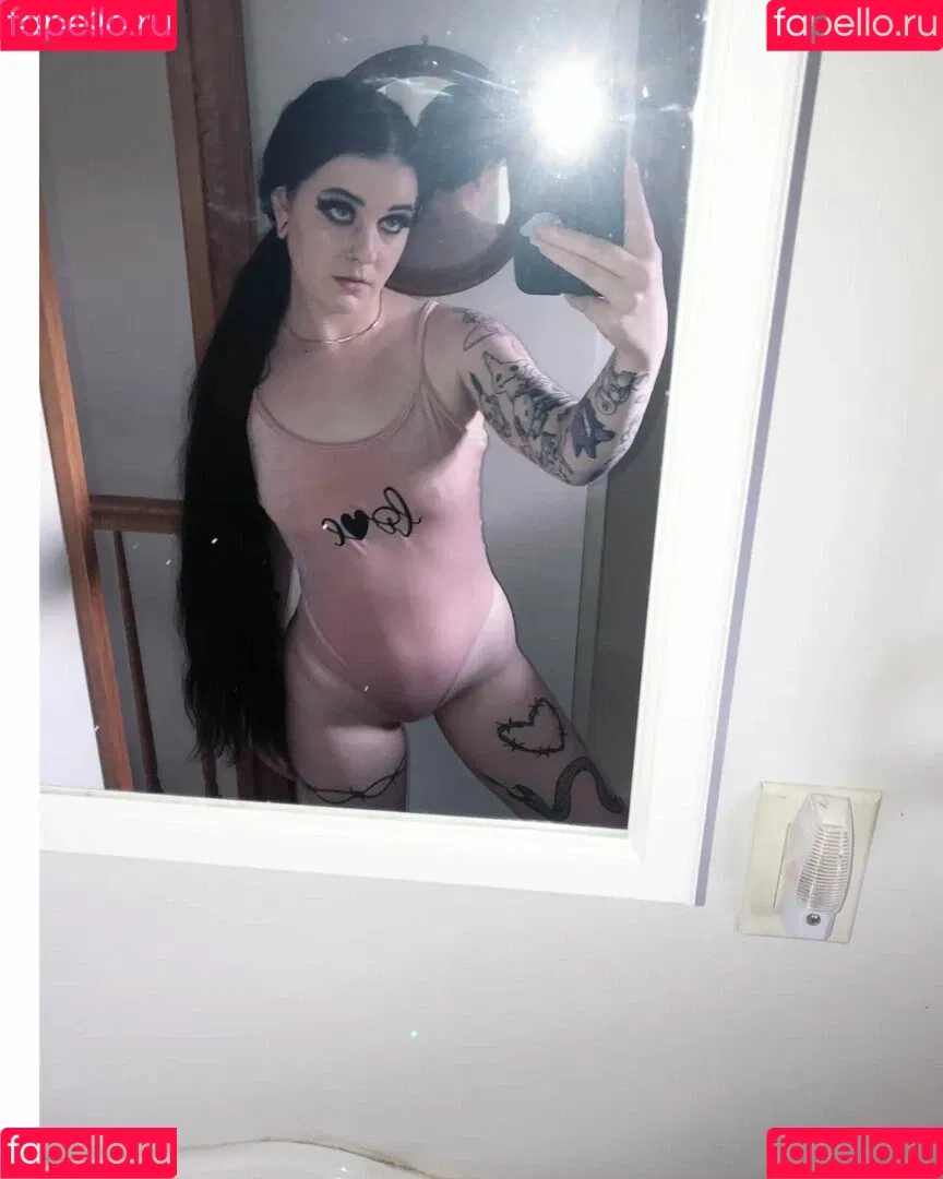bitchwthwifi Onlyfans Photo Gallery 