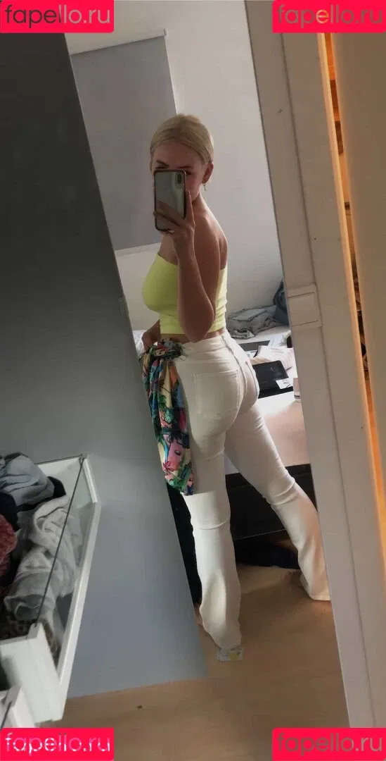 annabyknudsen Onlyfans Photo Gallery 