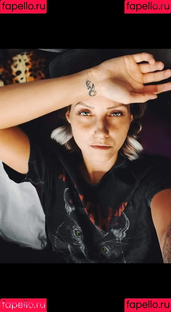 Angi.Unique Onlyfans Photo Gallery 