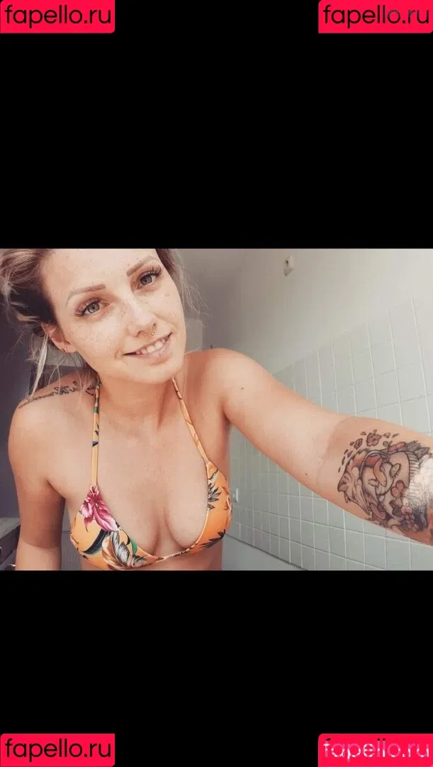 Angi.Unique Onlyfans Photo Gallery 