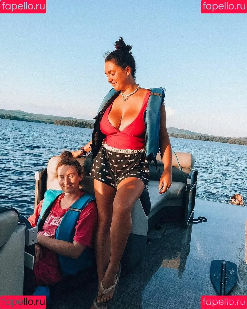 Zelda Adams Onlyfans Photo Gallery 