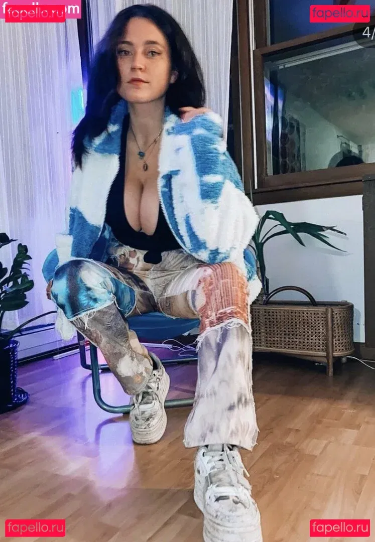 Zelda Adams Onlyfans Photo Gallery 