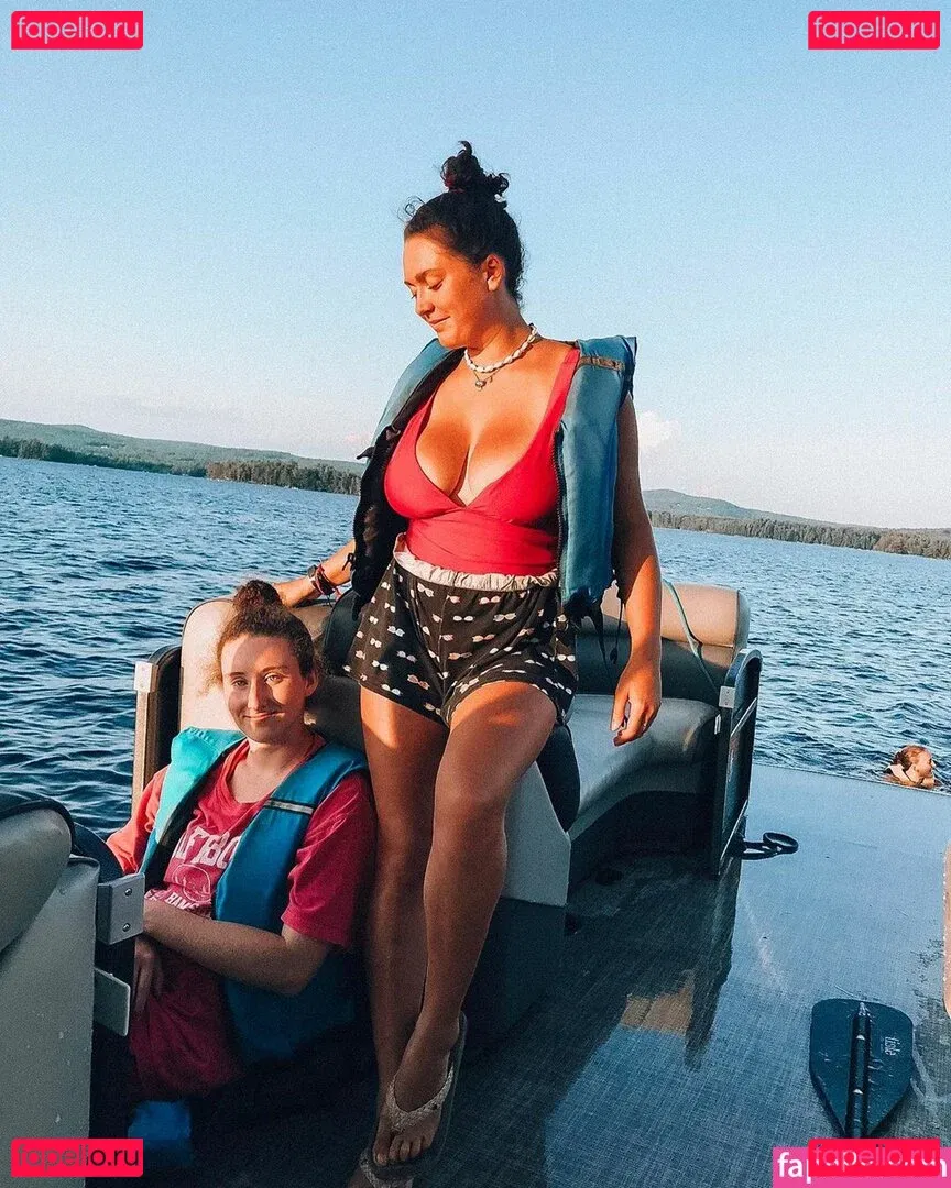 Zelda Adams Onlyfans Photo Gallery 