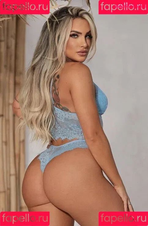 Thais Garcia Onlyfans Photo Gallery 