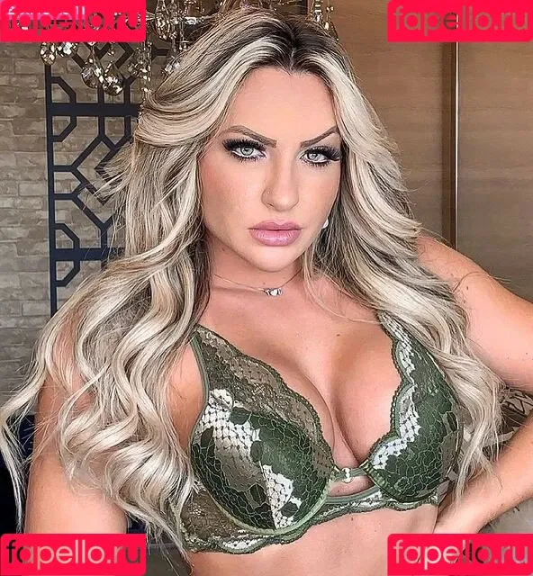 Thais Garcia Onlyfans Photo Gallery 