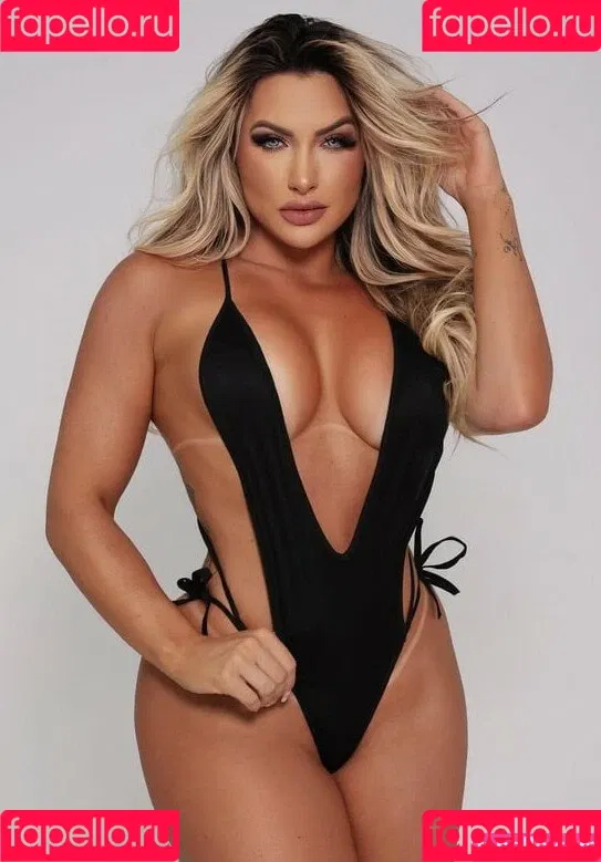Thais Garcia Onlyfans Photo Gallery 