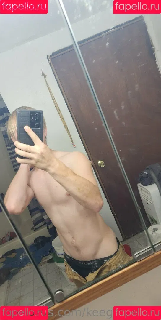 keeganislivid Onlyfans Photo Gallery 