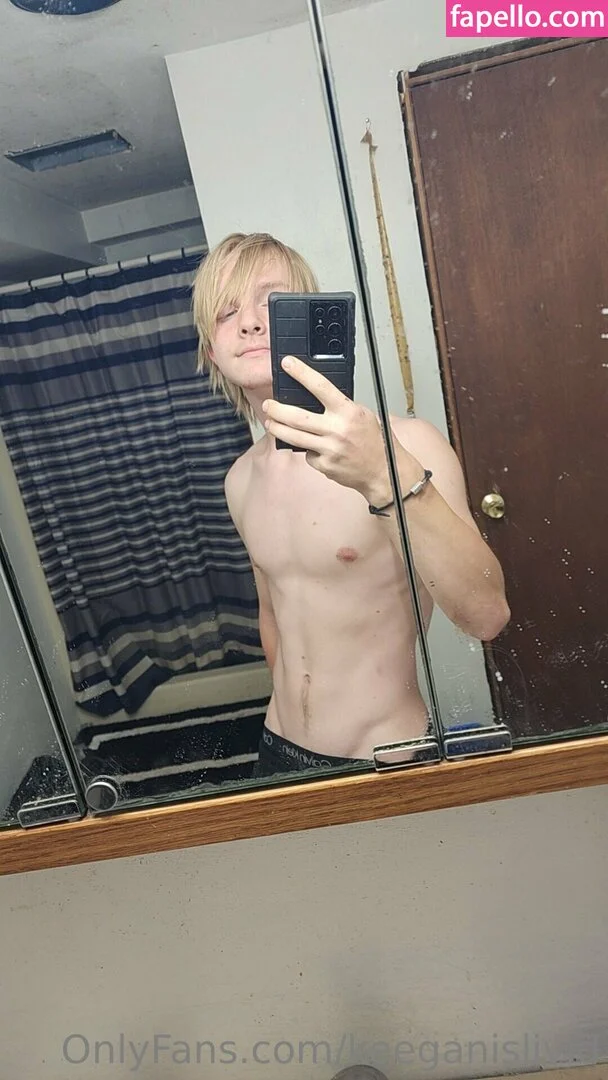 keeganislivid Onlyfans Photo Gallery 