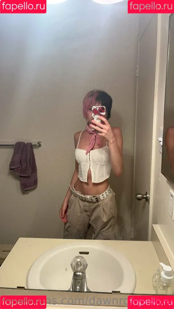 dawnrobin.420 Onlyfans Photo Gallery 