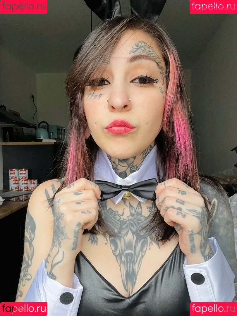 Marry Boeh Onlyfans Photo Gallery 