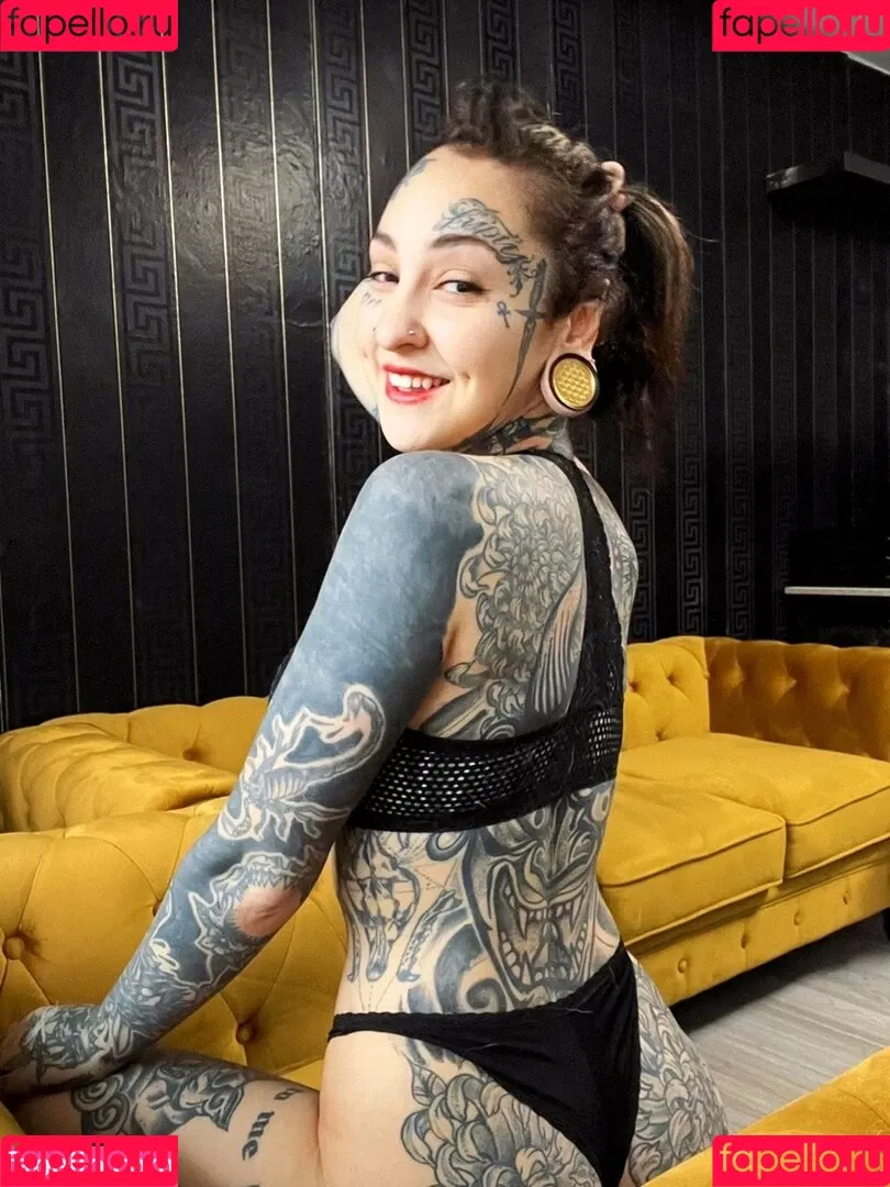 Marry Boeh Onlyfans Photo Gallery 