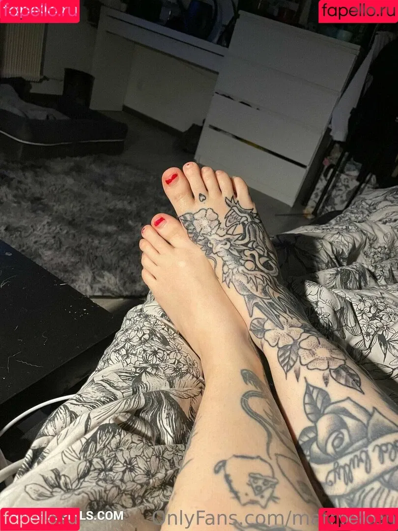 Marry Boeh Onlyfans Photo Gallery 