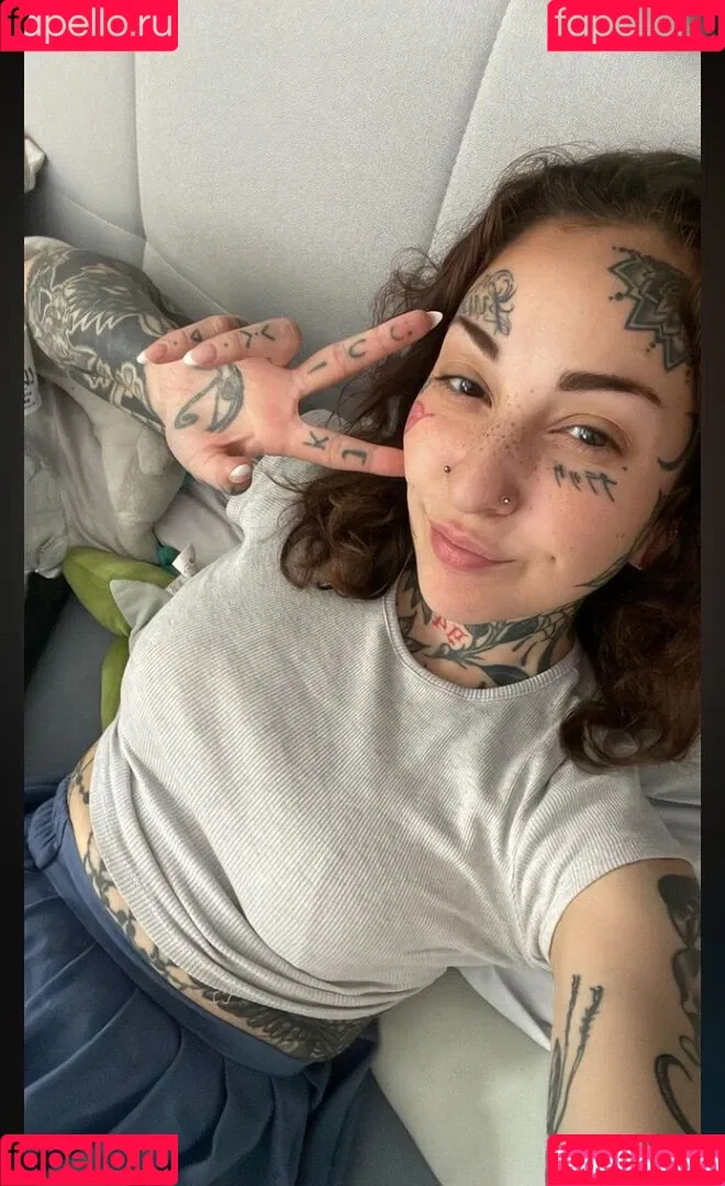 Marry Boeh Onlyfans Photo Gallery 