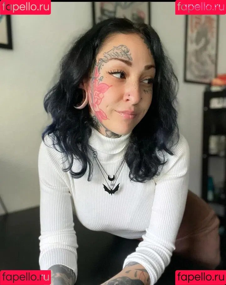 Marry Boeh Onlyfans Photo Gallery 