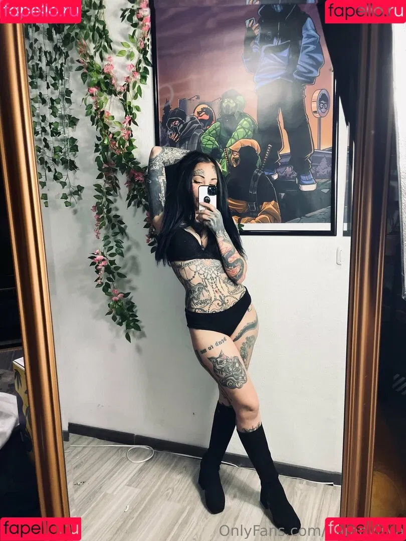Marry Boeh Onlyfans Photo Gallery 