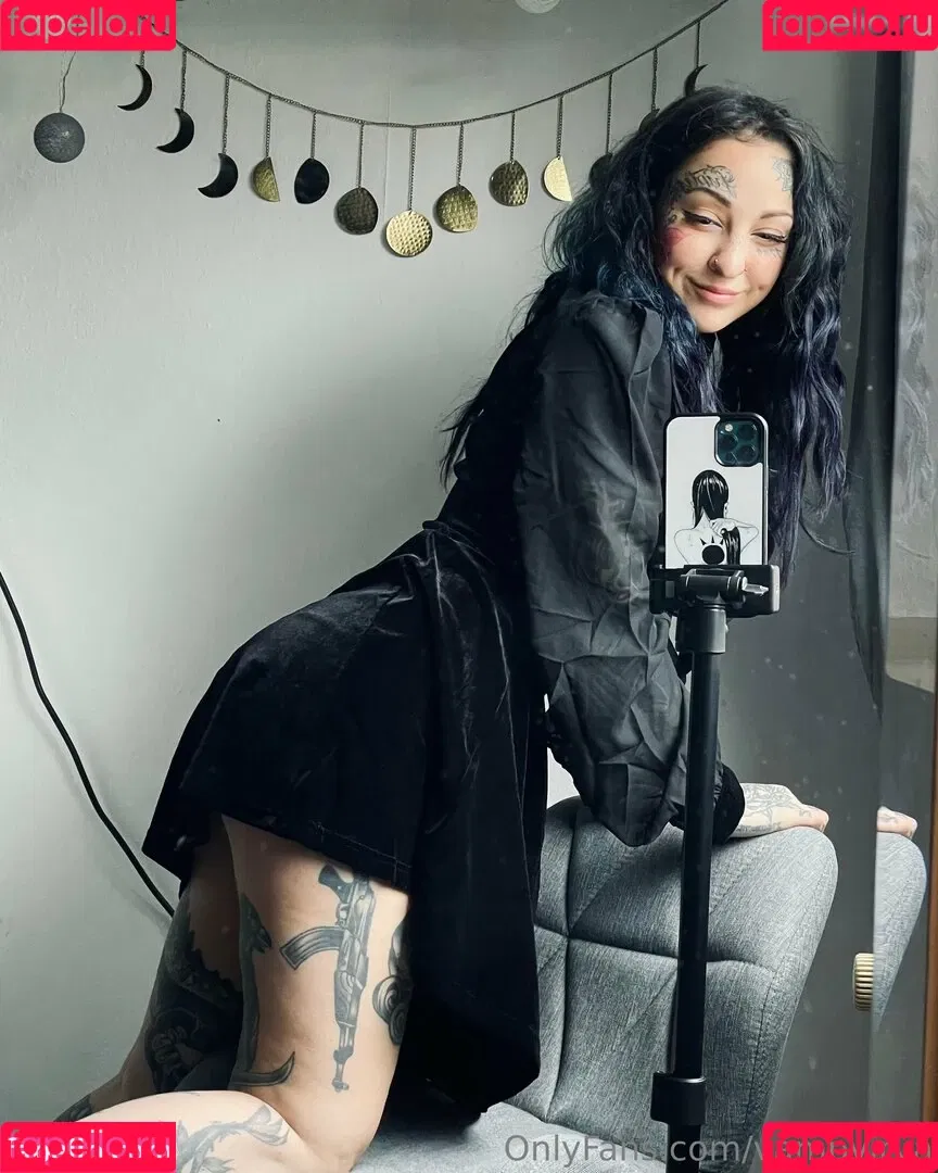 Marry Boeh Onlyfans Photo Gallery 