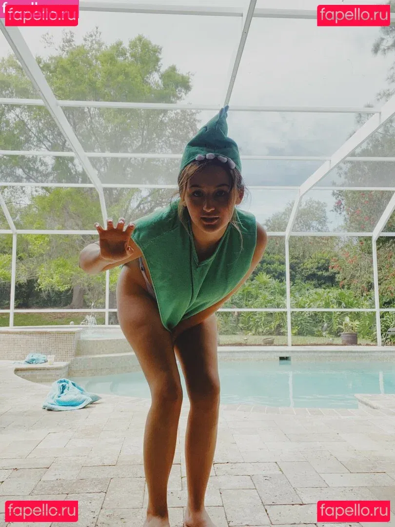 Kiera Bridget Onlyfans Photo Gallery 