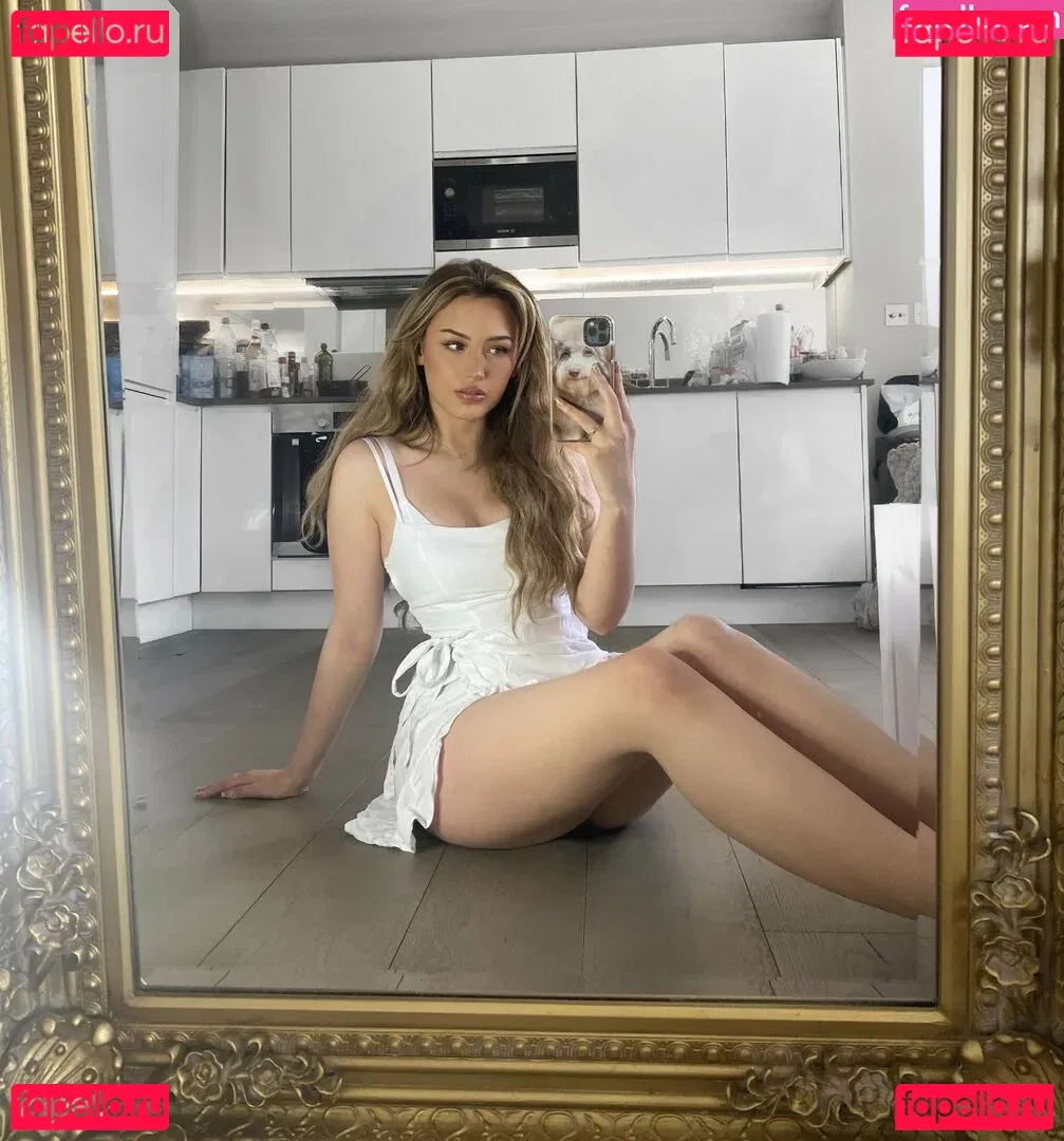 Kiera Bridget Onlyfans Photo Gallery 