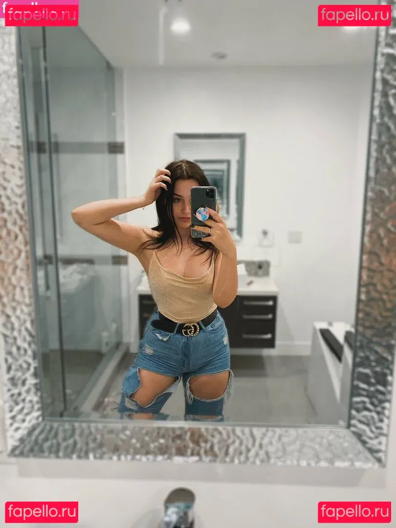 Kiera Bridget Onlyfans Photo Gallery 