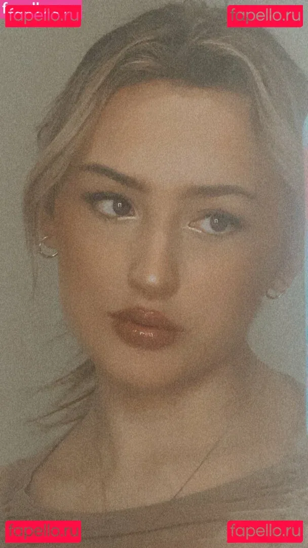 Kiera Bridget Onlyfans Photo Gallery 