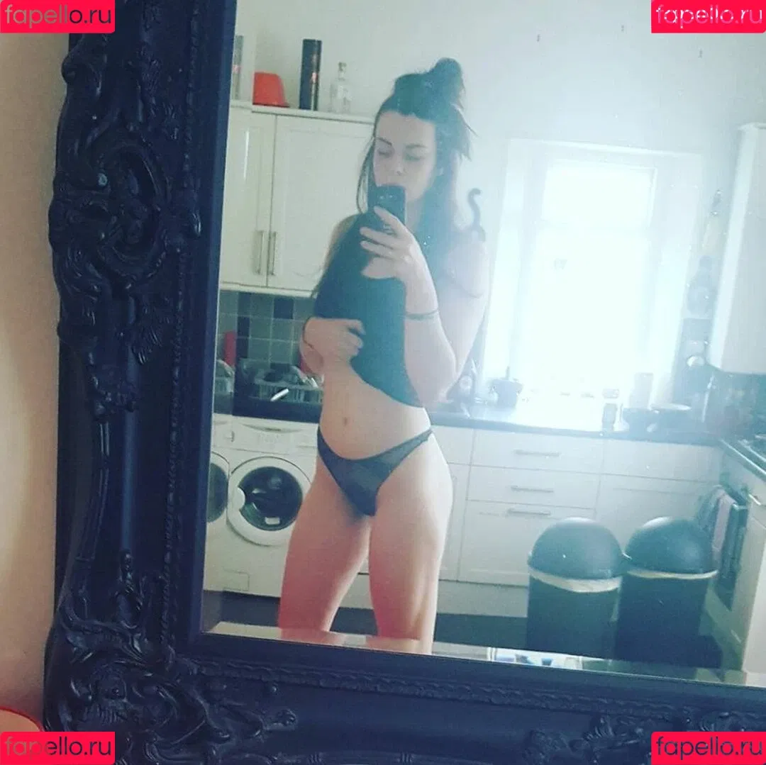 Renee Somerville Onlyfans Photo Gallery 