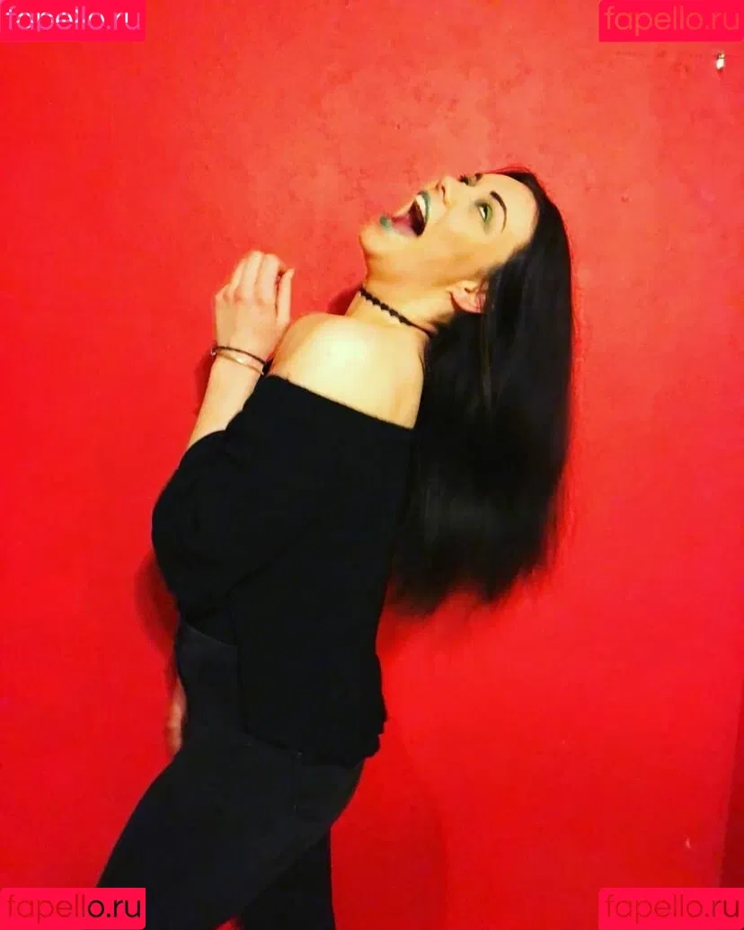 Renee Somerville Onlyfans Photo Gallery 