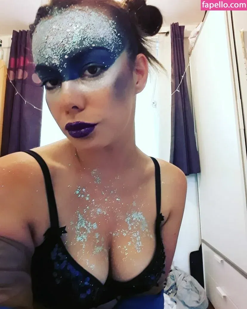 Renee Somerville Onlyfans Photo Gallery 