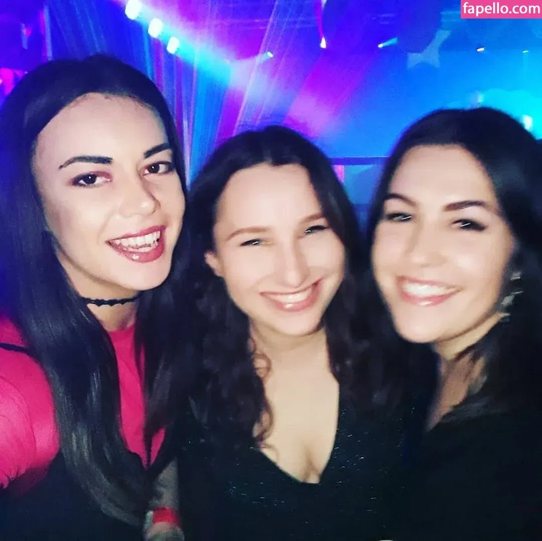 Renee Somerville Onlyfans Photo Gallery 