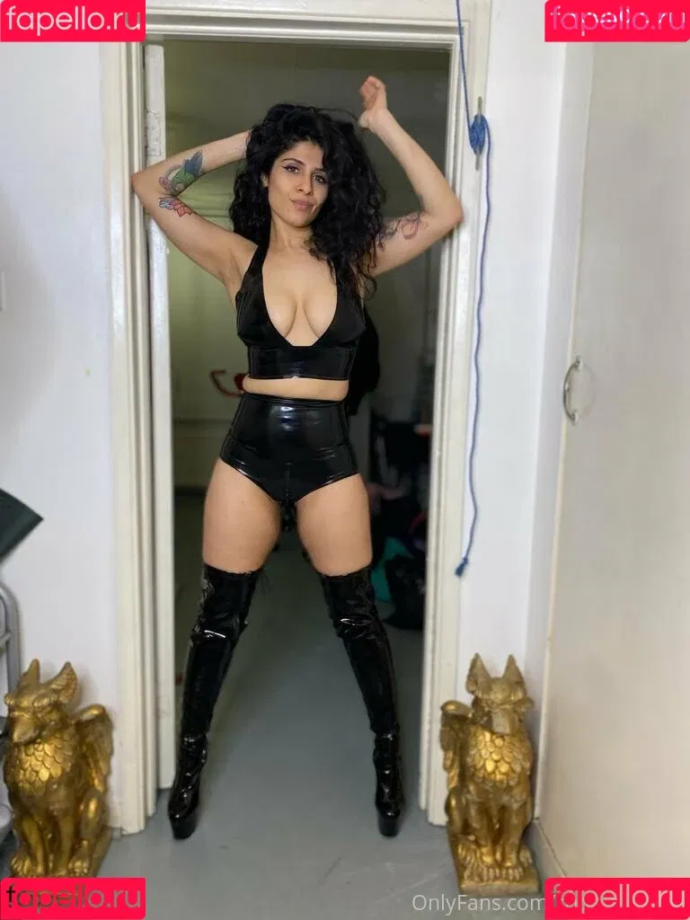 mistresssophiasahara Onlyfans Photo Gallery 