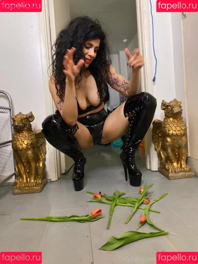 mistresssophiasahara Onlyfans Photo Gallery 