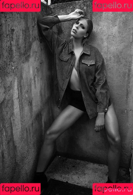 Viktoria Sonntag Onlyfans Photo Gallery 