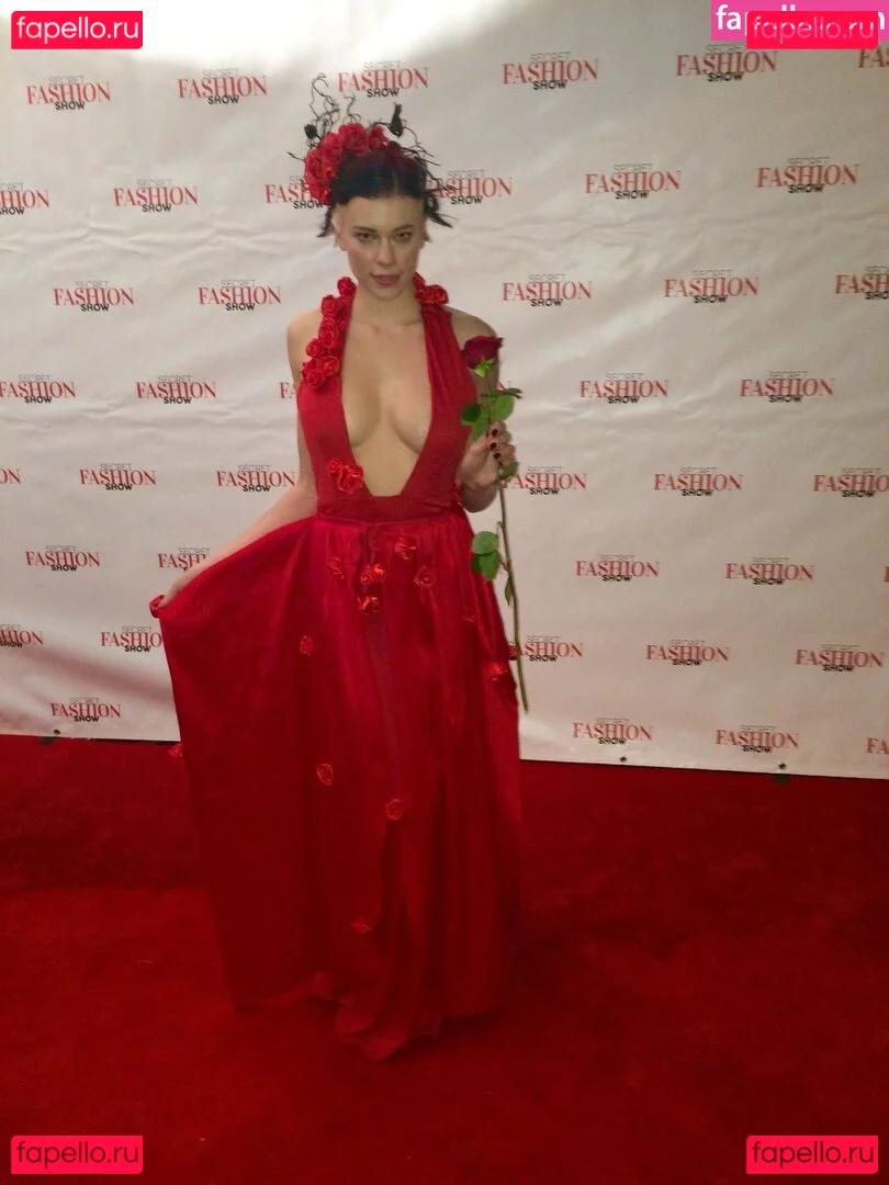 Viktoria Sonntag Onlyfans Photo Gallery 