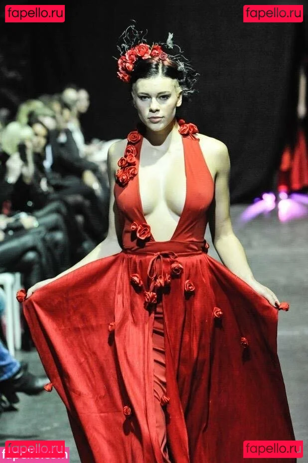 Viktoria Sonntag Onlyfans Photo Gallery 