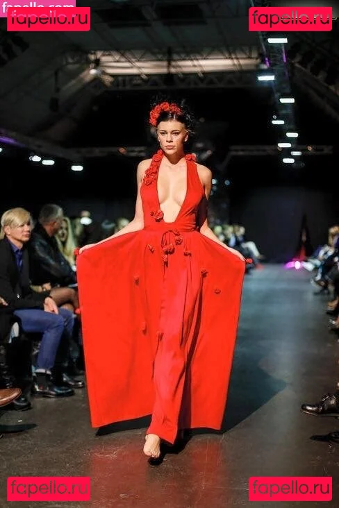 Viktoria Sonntag Onlyfans Photo Gallery 