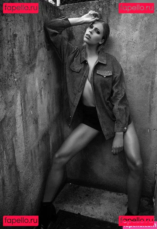 Viktoria Sonntag Onlyfans Photo Gallery 