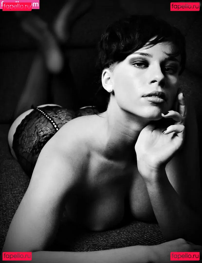 Viktoria Sonntag Onlyfans Photo Gallery 