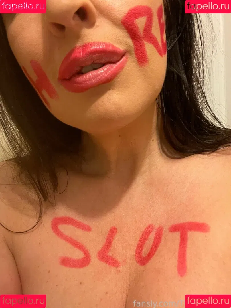 TheEmMarie Onlyfans Photo Gallery 