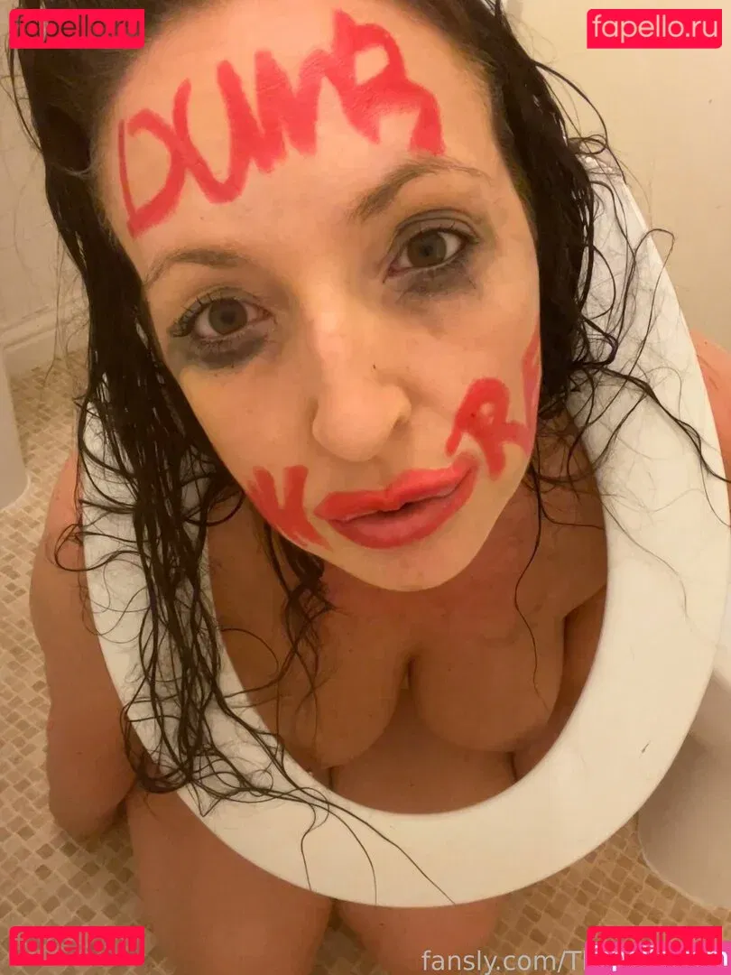 TheEmMarie Onlyfans Photo Gallery 